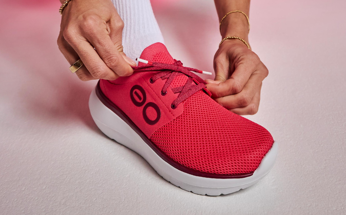 OOmyStride_NeonBerry2.png